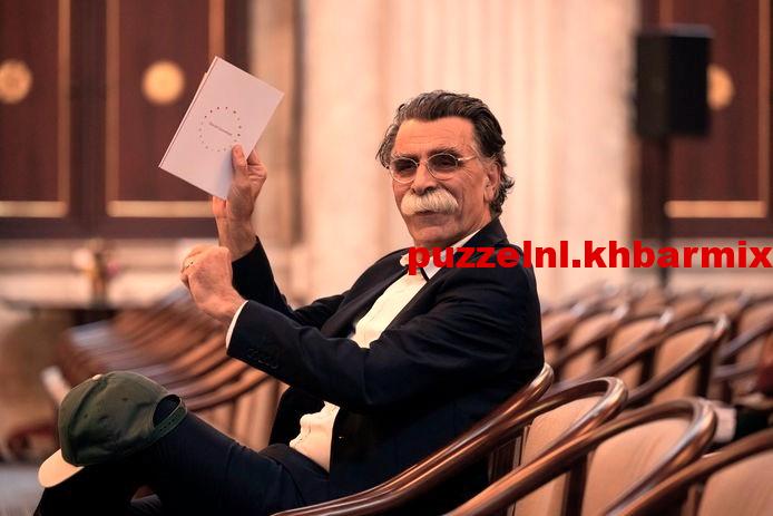 Wie is de auteur van 'Het huis van de moskee' (12)