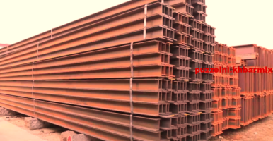 Deel van een gebint. (1-4)