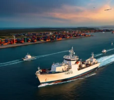 In deze onderneming in de haven gaat het om betalen (9)