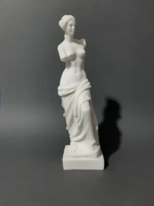 van-welk-materiaal-is-de-venus-van-milo-gemaakt-225x300 van welk materiaal is de venus van milo gemaakt?
