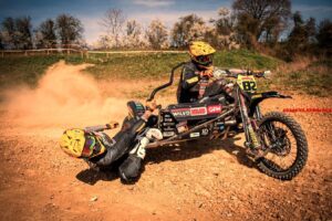 Waarin zit de bakkenist bij motorcross (6)