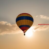 Welke soort bal is nooit bedoeld om te stuiteren (?)