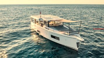 Tegenhanger van een charter (15)