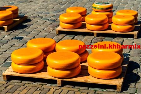 Vanwege welk product is Edam internationaal bekend (4)