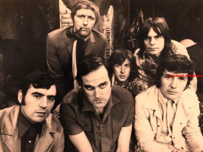 Dit is de achternaam van Monty Pythonlid Eric. (4)