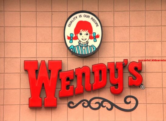 Hoe heet het meisje met wie Peter Pan naar Nooitgedachtland vliegt (5)