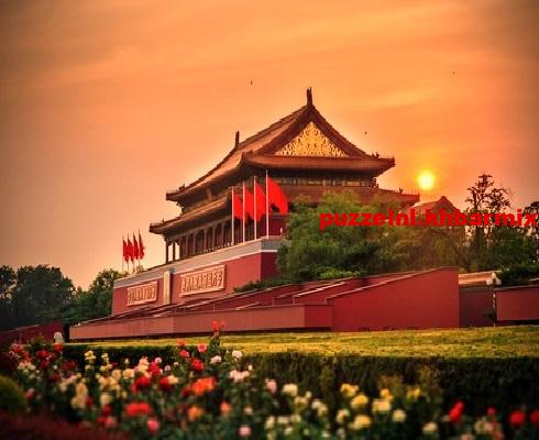 In deze Aziatische stad ligt het Plein van de Hemelse Vrede (6)