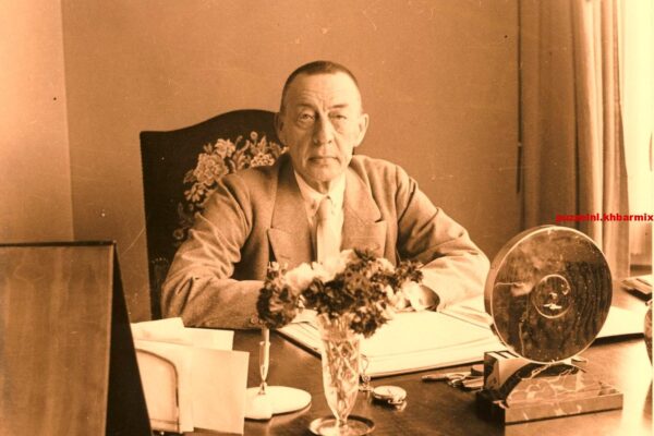 Welke Rus componeerde 'De Vuurvogel' en 'Petroesjka' (10) Letters