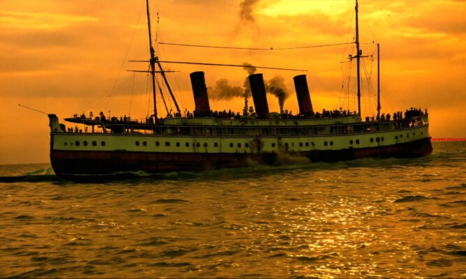 Welke zeeheld seinde in 1942 tijdens de slag in de Javazee ‘All ships follow me’ (12)