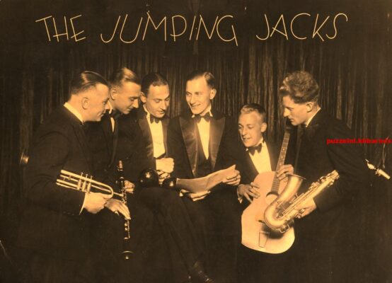 Wie richtte het Malando Orkest op (12) letters