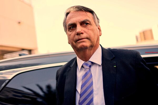 Wie was van 2019 tot en met 2022 de 38e president van Brazilië (9)