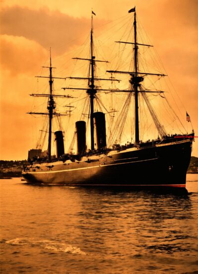 Hoe heette de Engelse rederij van het schip Titanic (5.4.4)