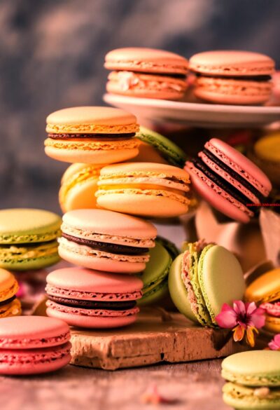 Kleine ronde luchtige koekjes die oorspronkelijk uit Frankrijk komen. (8)