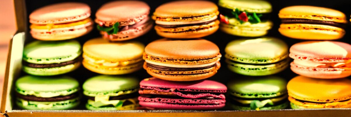 Kleine ronde luchtige koekjes die oorspronkelijk uit Frankrijk komen. (8) letters