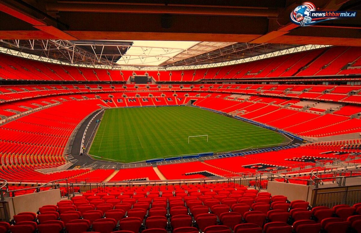 Wat is de naam van het bekende voetbalstadion in Londen (7)
