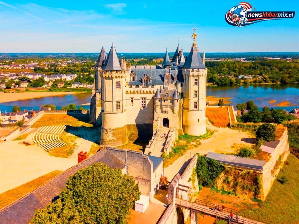 Deze-stad-aan-de-Loire-wordt-ook-wel-Petit-Paris-genoemd.-5-1024x767 Deze stad aan de Loire wordt ook wel Petit Paris genoemd. (5) letters – puzzel antwoord