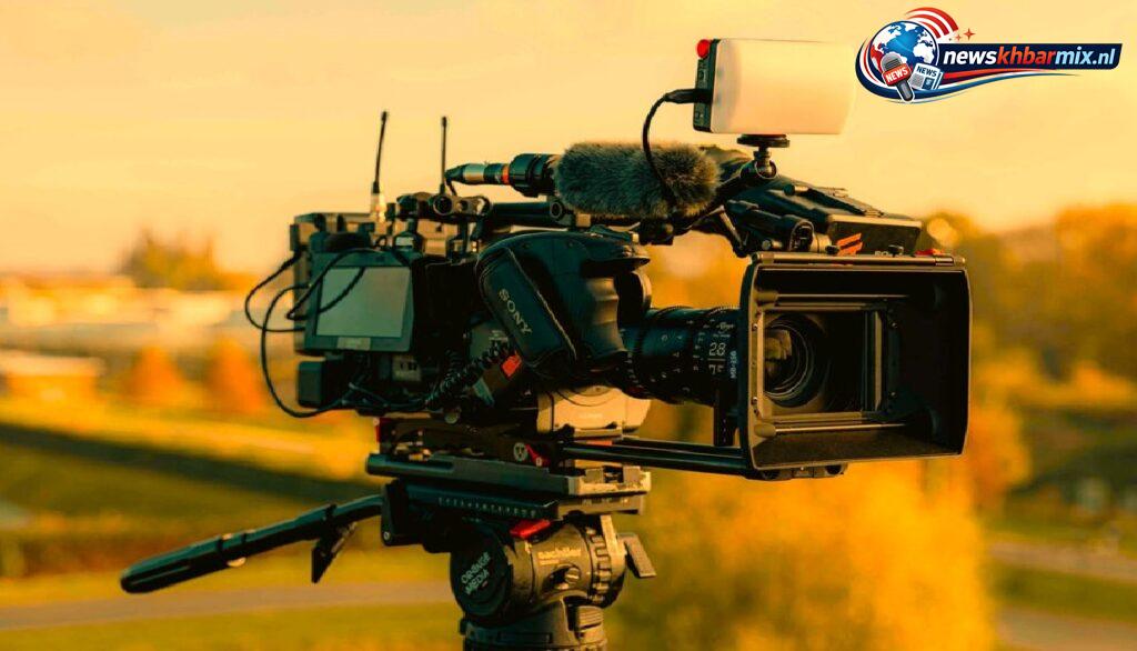 Hoe heet het manuscript van een film (6)
