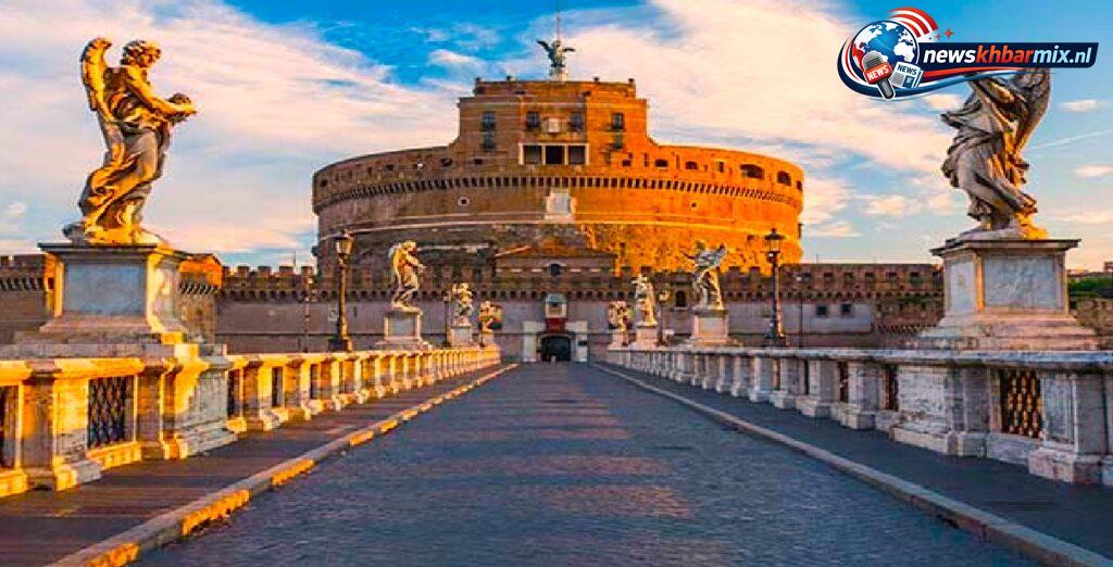De engelenburcht in rome is zo'n soort gebouw. (9)